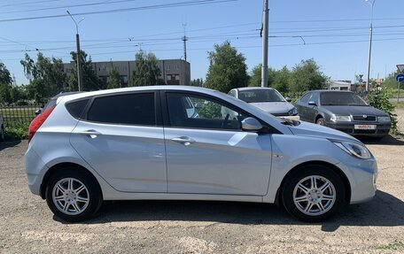 Hyundai Solaris II рестайлинг, 2012 год, 999 000 рублей, 5 фотография