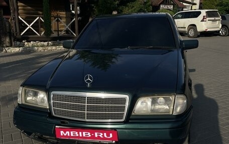 Mercedes-Benz C-Класс, 1996 год, 420 000 рублей, 2 фотография