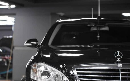 Mercedes-Benz S-Класс, 2005 год, 3 300 000 рублей, 4 фотография