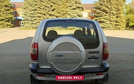 Chevrolet Niva I рестайлинг, 2004 год, 378 000 рублей, 9 фотография