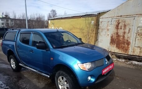 Mitsubishi L200 IV рестайлинг, 2008 год, 1 180 000 рублей, 2 фотография