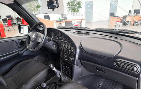 Chevrolet Niva I рестайлинг, 2017 год, 725 000 рублей, 11 фотография