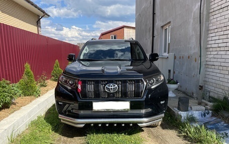 Toyota Land Cruiser Prado 150 рестайлинг 2, 2020 год, 9 100 000 рублей, 1 фотография