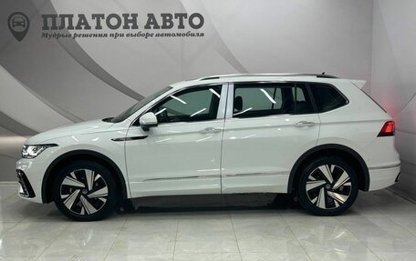 Volkswagen Tiguan II, 2023 год, 5 350 000 рублей, 8 фотография