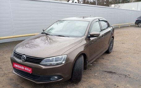 Volkswagen Jetta VI, 2013 год, 920 000 рублей, 7 фотография