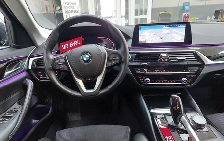 BMW 5 серия, 2020 год, 3 940 000 рублей, 11 фотография