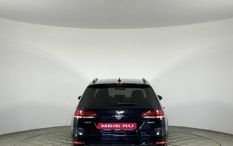 Volkswagen Golf VII, 2019 год, 2 645 000 рублей, 6 фотография