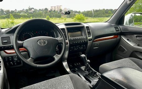 Toyota Land Cruiser Prado 120 рестайлинг, 2004 год, 1 550 000 рублей, 14 фотография