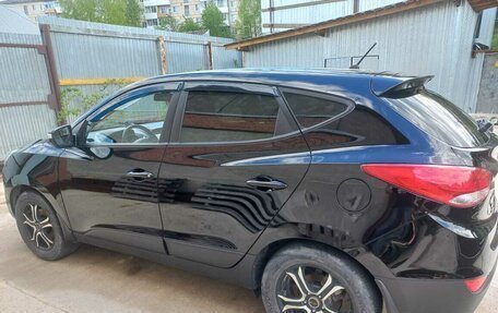 Hyundai ix35 I рестайлинг, 2011 год, 1 500 000 рублей, 2 фотография