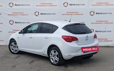 Opel Astra J, 2013 год, 779 000 рублей, 9 фотография