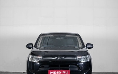 Mitsubishi Outlander III рестайлинг 3, 2013 год, 1 549 000 рублей, 1 фотография