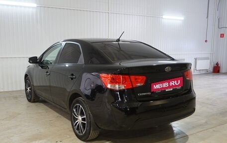 KIA Cerato III, 2010 год, 900 000 рублей, 5 фотография