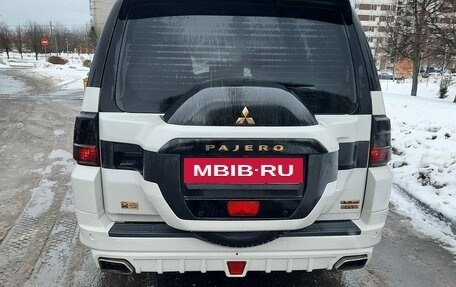 Mitsubishi Pajero IV, 2019 год, 4 580 000 рублей, 4 фотография