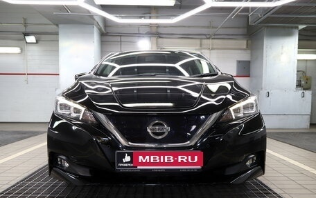 Nissan Leaf II, 2017 год, 1 440 000 рублей, 3 фотография