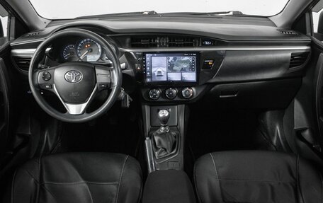 Toyota Corolla, 2014 год, 1 250 000 рублей, 15 фотография