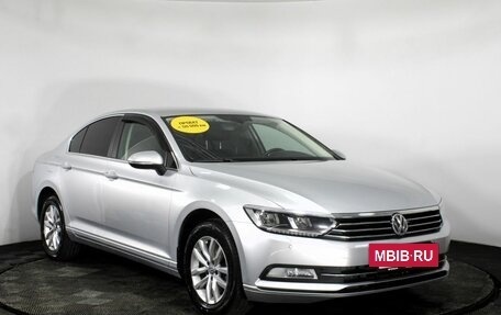 Volkswagen Passat B8 рестайлинг, 2018 год, 2 550 000 рублей, 3 фотография