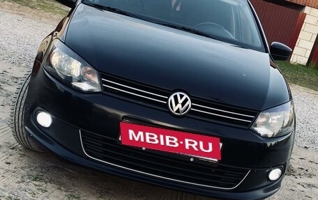 Volkswagen Polo VI (EU Market), 2013 год, 880 000 рублей, 8 фотография