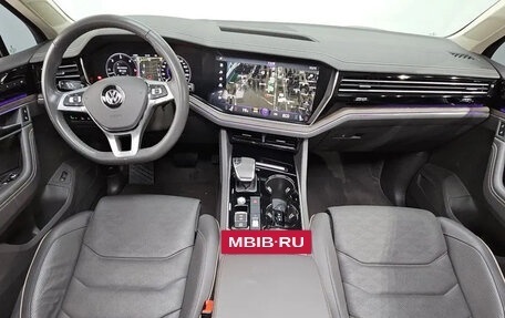 Volkswagen Touareg III, 2021 год, 5 100 222 рублей, 7 фотография