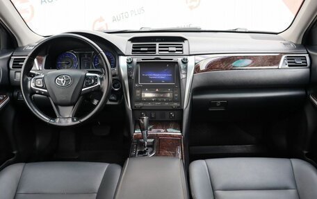 Toyota Camry, 2015 год, 2 239 000 рублей, 9 фотография