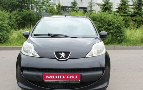 Peugeot 107 I рестайлинг, 2007 год, 435 000 рублей, 2 фотография