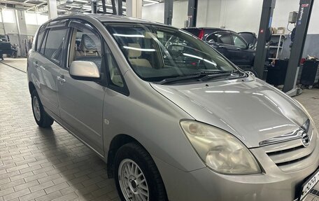 Toyota Corolla Spacio II, 2004 год, 729 000 рублей, 2 фотография