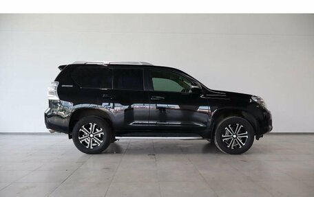 Toyota Land Cruiser Prado 150 рестайлинг 2, 2010 год, 3 099 000 рублей, 4 фотография