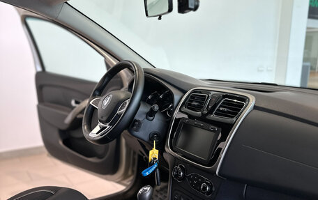 Renault Sandero II рестайлинг, 2019 год, 1 364 000 рублей, 12 фотография