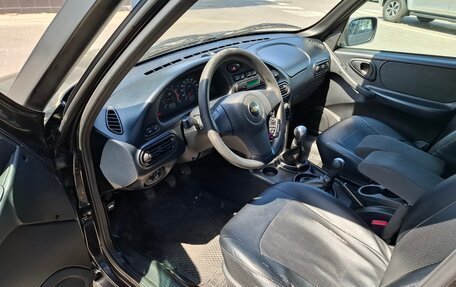 Chevrolet Niva I рестайлинг, 2015 год, 780 000 рублей, 10 фотография