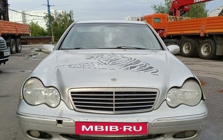 Mercedes-Benz C-Класс, 2001 год, 340 000 рублей, 6 фотография