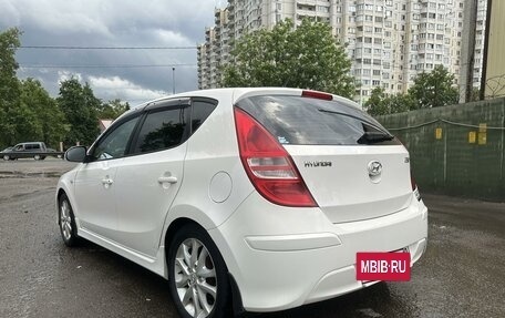 Hyundai i30 I, 2011 год, 890 000 рублей, 3 фотография