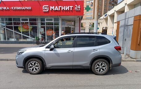 Subaru Forester, 2020 год, 2 850 000 рублей, 2 фотография