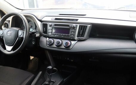 Toyota RAV4, 2013 год, 1 939 000 рублей, 14 фотография