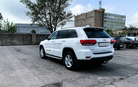 Jeep Grand Cherokee, 2018 год, 2 898 000 рублей, 7 фотография