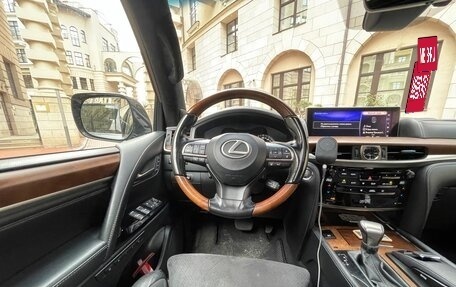 Lexus LX III, 2015 год, 7 000 000 рублей, 3 фотография