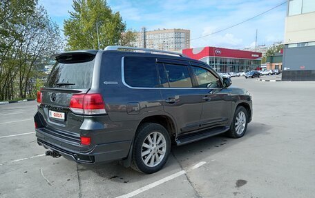 Toyota Land Cruiser 200, 2011 год, 3 300 000 рублей, 5 фотография