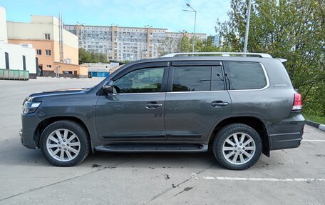 Toyota Land Cruiser 200, 2011 год, 3 300 000 рублей, 8 фотография