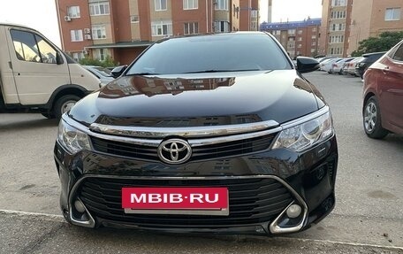 Toyota Camry, 2016 год, 2 520 000 рублей, 2 фотография