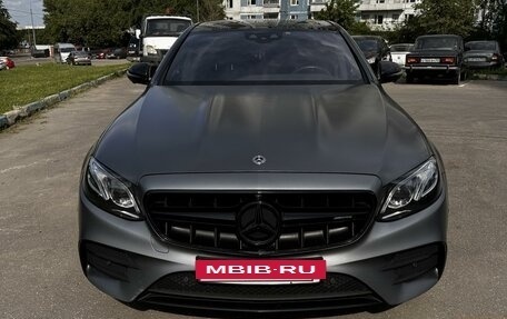 Mercedes-Benz E-Класс AMG, 2018 год, 5 850 000 рублей, 2 фотография