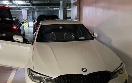 BMW 3 серия, 2019 год, 3 890 000 рублей, 2 фотография