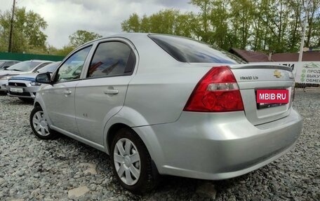 Chevrolet Aveo III, 2010 год, 549 999 рублей, 8 фотография