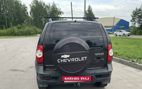 Chevrolet Niva I рестайлинг, 2012 год, 510 000 рублей, 8 фотография