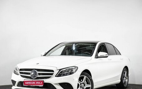 Mercedes-Benz C-Класс, 2019 год, 2 250 000 рублей, 1 фотография