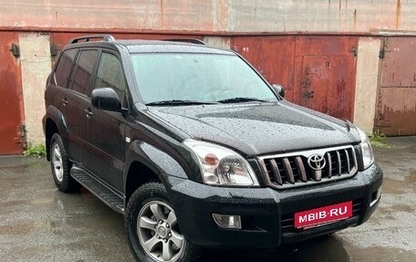 Toyota Land Cruiser Prado 120 рестайлинг, 2006 год, 2 810 000 рублей, 1 фотография