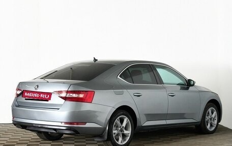 Skoda Superb III рестайлинг, 2015 год, 1 705 000 рублей, 4 фотография