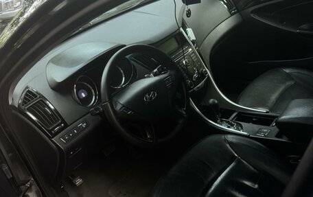 Hyundai Sonata VI, 2011 год, 1 150 000 рублей, 7 фотография