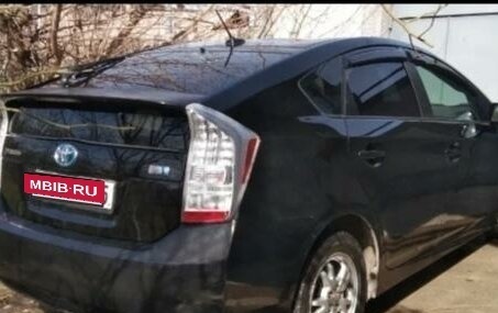 Toyota Prius, 2010 год, 870 000 рублей, 4 фотография