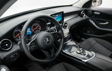 Mercedes-Benz C-Класс, 2019 год, 2 250 000 рублей, 19 фотография