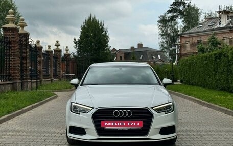 Audi A3, 2018 год, 2 120 000 рублей, 2 фотография