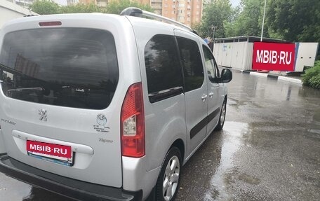 Peugeot Partner II рестайлинг 2, 2010 год, 950 000 рублей, 3 фотография