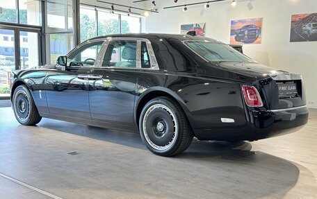 Rolls-Royce Phantom VIII, 2023 год, 92 000 000 рублей, 4 фотография